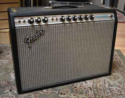 1974 Fender Deluxe Reverb 1x12 Combo Amplifier Silverface CBS w / FTSW