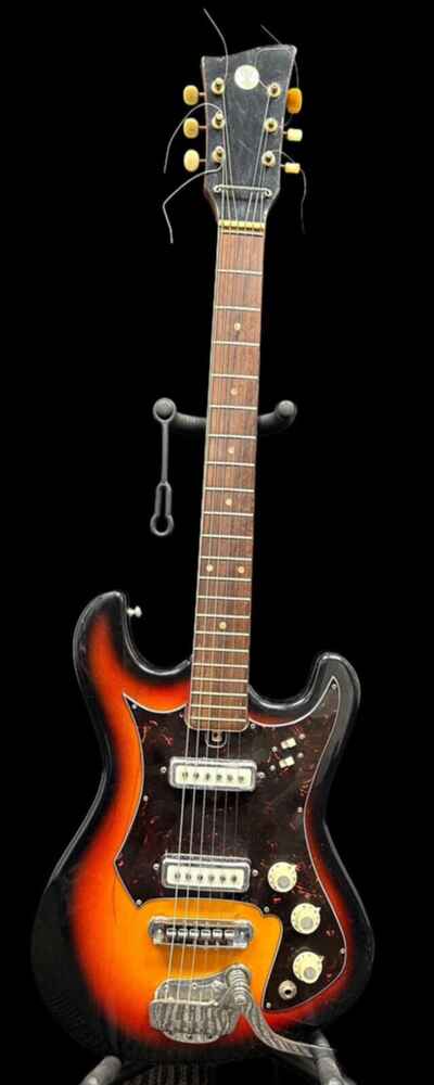 Sears Roebuck Silvertone Model 319 1960s Vintage Electric Guitar - Sunburst