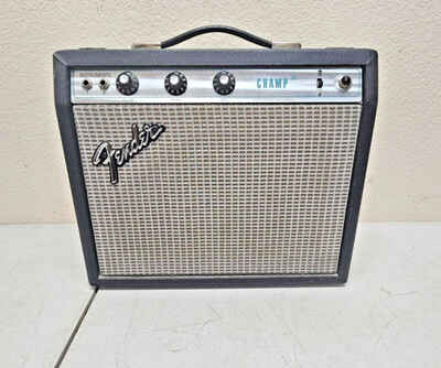 Fender Champ Silverface 1976 - silverface Amp