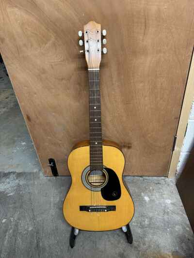 Kay G 101 Vintage Guitar Only 5 Strings in good condition 34cm by 94cm