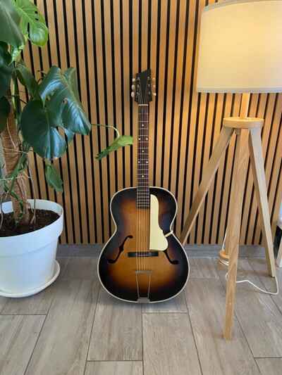 Chitarra Archtop VINTAGE  anni 60