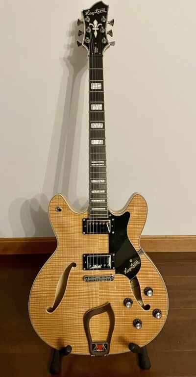 Hagstrom Viking Deluxe Semi-Hollow Body Guitar Natural Flame