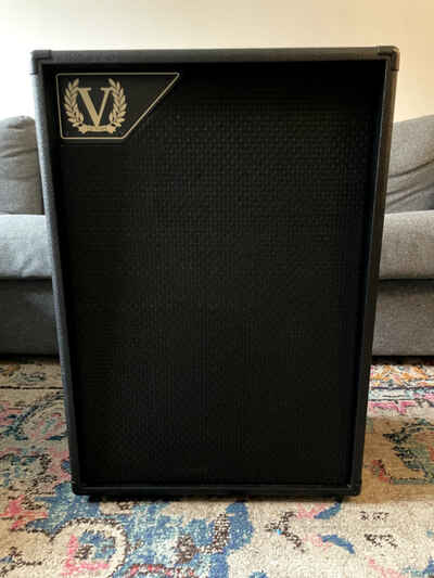 Victory 2x12 Vertical Cabinet Jack V212 with Celestion Vintage 30s