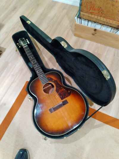 VINTAGE 1946 HARMONY ROY SMECK H162 ACOUSTIC SUNBURST