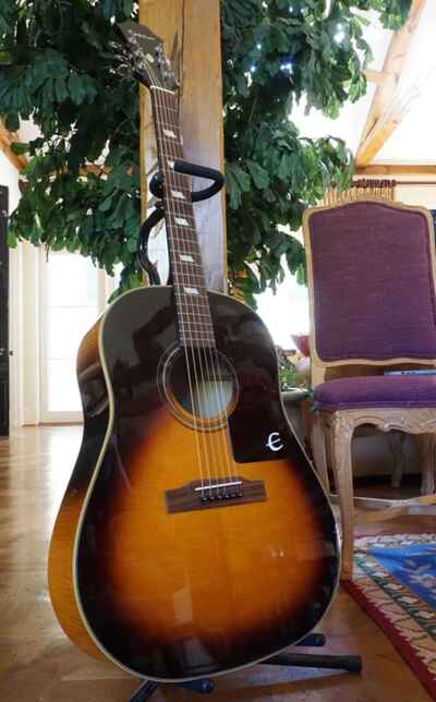 Epiphone Texan VS Tobacco Sunburst,  Peerless Factory-Solid Maple Back & Sides