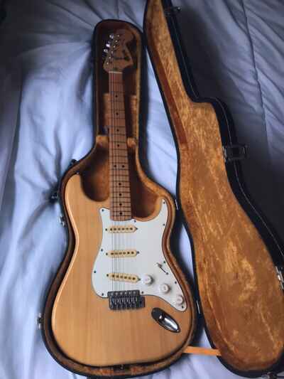 Maya Guitar Stratocaster Style Made In Japan 1979 / 80