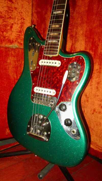 Vintage 1969 Fender Jaguar Green Sparkle w /  Original Hardshell Case