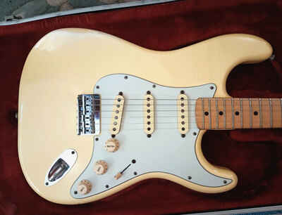 1979 Fender Hardtail Stratocaster /  Olympic White