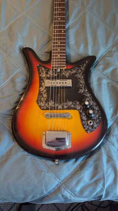 Vintage TEISCO E-110 Tulip Sunburst Electric Guitar Japan 1960s