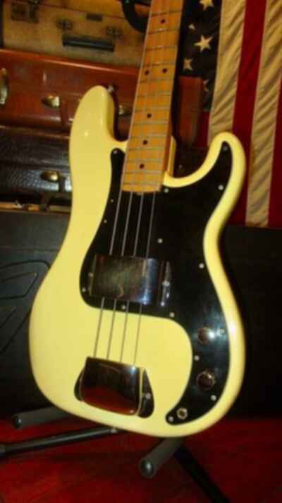 Vintage 1978 Fender Precision Bass White