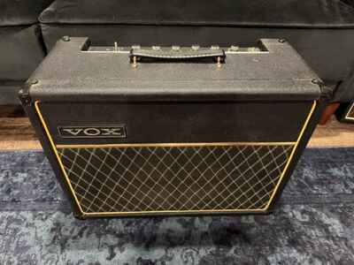 Vintage Vox Cambridge Reverb Solid State Amplifier V1032