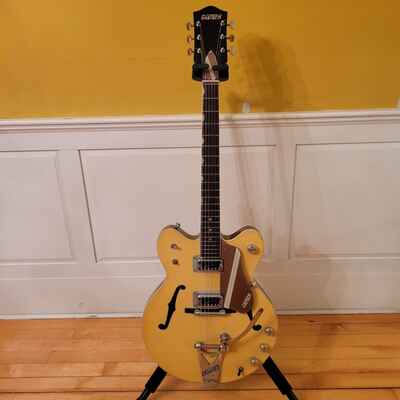 1968 Gretsch Rally 6105 - Bamboo Yellow