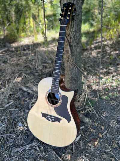 Acoustic Guitar Jumbo Handmade. USA  LUTHIER!  Amazing TONE!!!