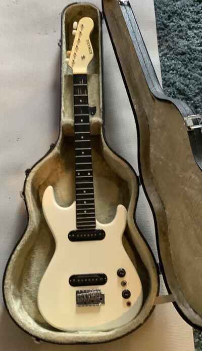 Vintage Kimaxe electric Guitar in case ivory white