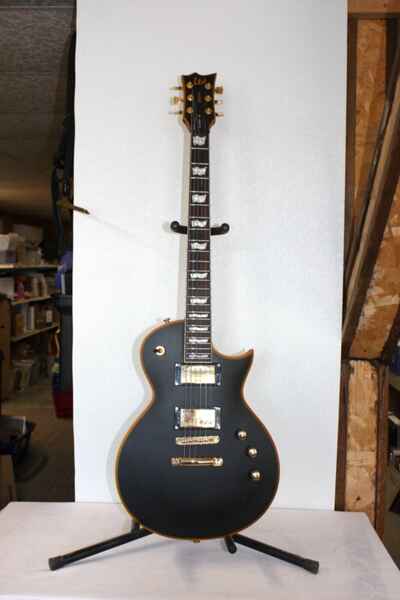 ESP LTD Deluxe EC-1000 Electric Guitar Vintage Black With Hardshell Case