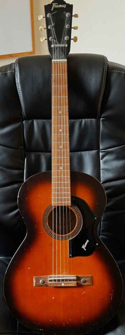 Framus Acoustic Amateur 5 / 1 Parlor Guitar.