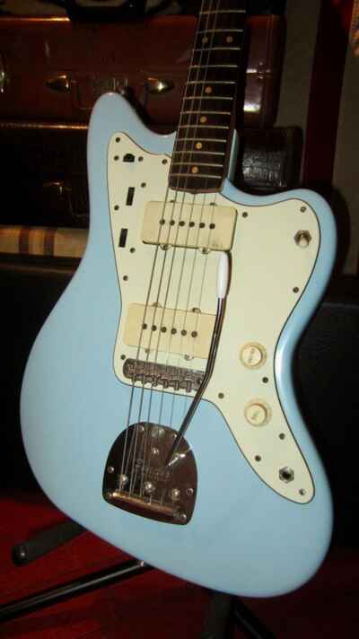 Vintage 1963 Fender Jazzmaster Daphne Blue