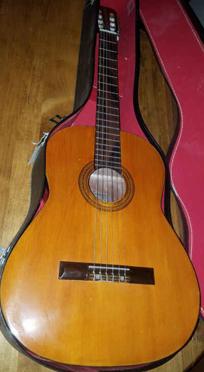 Vintage 1970`s Continental DC-310 Nylon string classical guitar / Case??tech setup