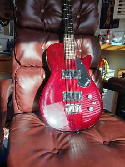 Gretch G2220 Bass