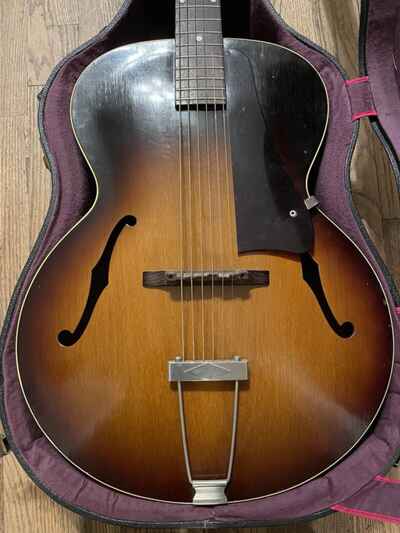 Mint Condition 1950s L48 Gibson Archtop Guitar