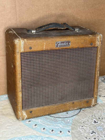 vintage Fender "Champ Amp" tweed tube amplifier Fullerton California Model 5F1