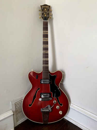 vintage Hofner Verythin guitar 1963 with new case