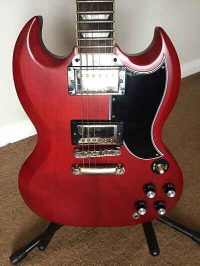 Epiphone 1961 Les Paul SG Standard in Aged 60s Cherry with Case