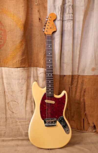 Fender Musicmaster II 1965 - White