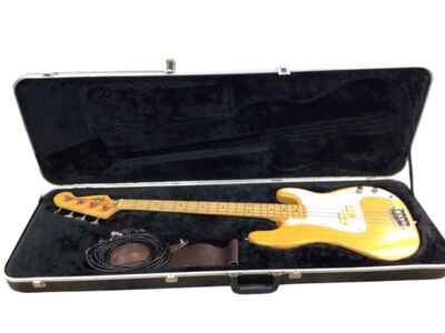 1974 Fender Precision Bass Guitar EXCELLENT CONDITION w /  case (CW2058600)