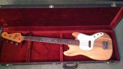VINTAGE 1975 Fender Musicmaster Bass