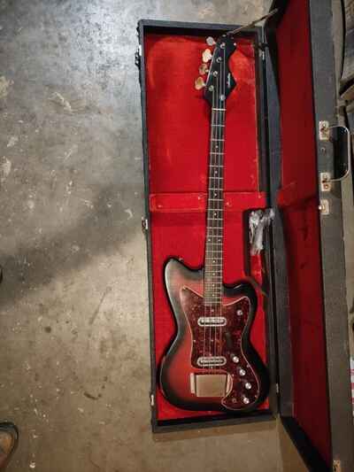 Silvertone Danelectro 1960