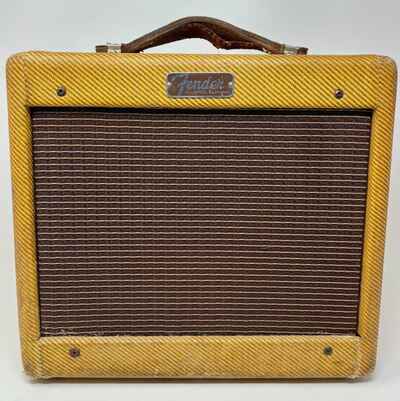 Vintage Fender Champ Amp Amplifier Model 5F1 with Original Cover - Tweed