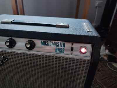 Fender Musicmaster Silverface 1970s vintage tube amp UK plug - like Champ