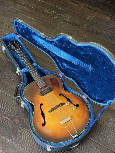 1940s Gibson ES-150 Archtop Hollowbody Guitar, Hard Shell Case Serial No. E3720