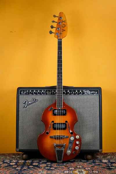 1967 Vox Astro IV Hollow Body Bass Guitar Sunburst Made in Italy - Built in Fuzz