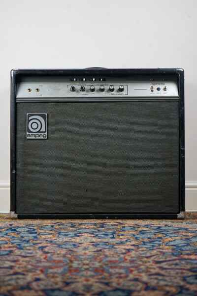 1975 Ampeg USA VT-22 