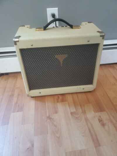 Epiphone Acoustic Regent 30 Small Amp With Reverb FREE SHIPPING