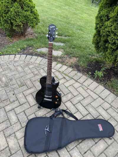 Vintage Epiphone Les Paul Special Black Electric Guitar With Gator Case NICE!!