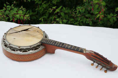 Ancien banjo vendu en l