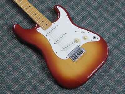 1983 Fender Stratocaster Smith Strat Sienna Sunburst! w / OHSC&trem bar