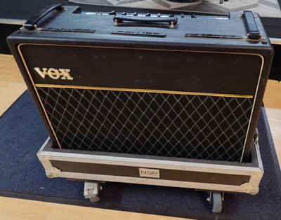 Vox AC30 Top Boost 1965 guitar amp original Silver Alnico Speakers + Flightcase