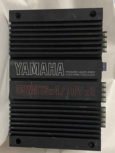 VINTAGE YAMAHA YPA-700 35 WATTS POWER AMPLIFIER