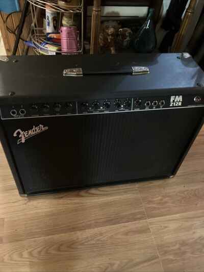 Vintage Fender Amp Fm 212R 1960??s Tested. Mint Condition 9x26x19.