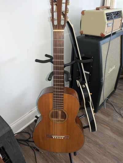 1963 Martin 016NY - Parlor Guitar