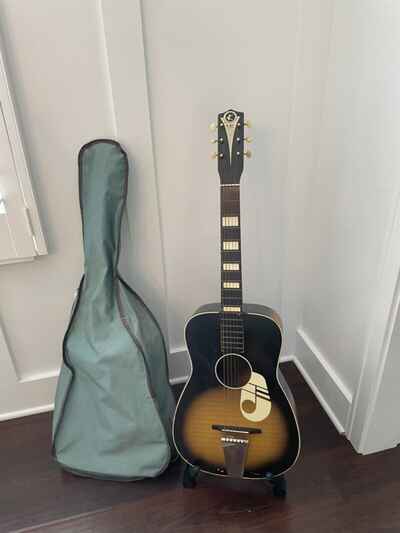 Vintage Kay Music Note Parlor Acoustic Guitar With Gig bag. NICE FREE SHIPPING