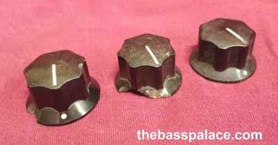 1960s PRE-CBS JAZZ BASS OR MUSTANG BAKELITE KNOBS 1 NICE 2 CHIPPED SCREWS INTACT