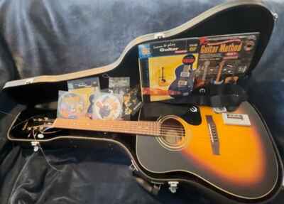 Epiphone PR 150 V8 Acoustic Guitar + Vintage Washburn Hard Case + ++