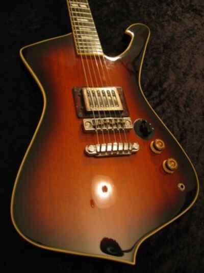 1979 Ibanez Iceman IC210 triple coil model, excellent condition with hardcase