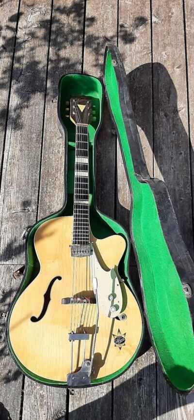Original hoyer guitar 50