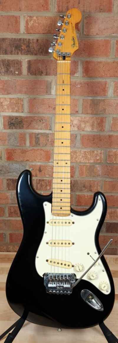 Fender Japan Boxer Series ST-557 Stratocaster Black 1985 E Serial W Case